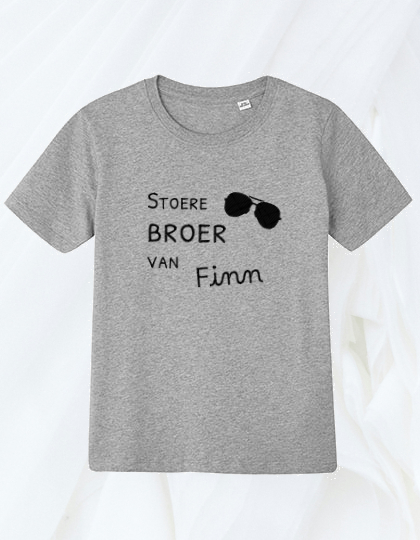 Geborduurde T-shirt "Stoere broer van"